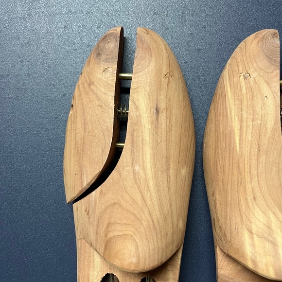 Wooden Shoe Stretchers/Trees - Picture 2 of 10